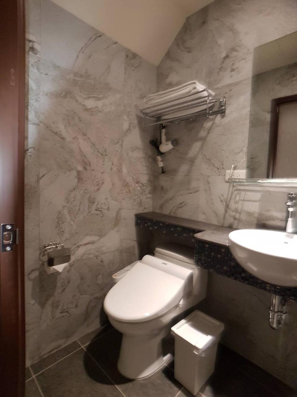 Ht 20-1 Inn Taipeh Exterior foto