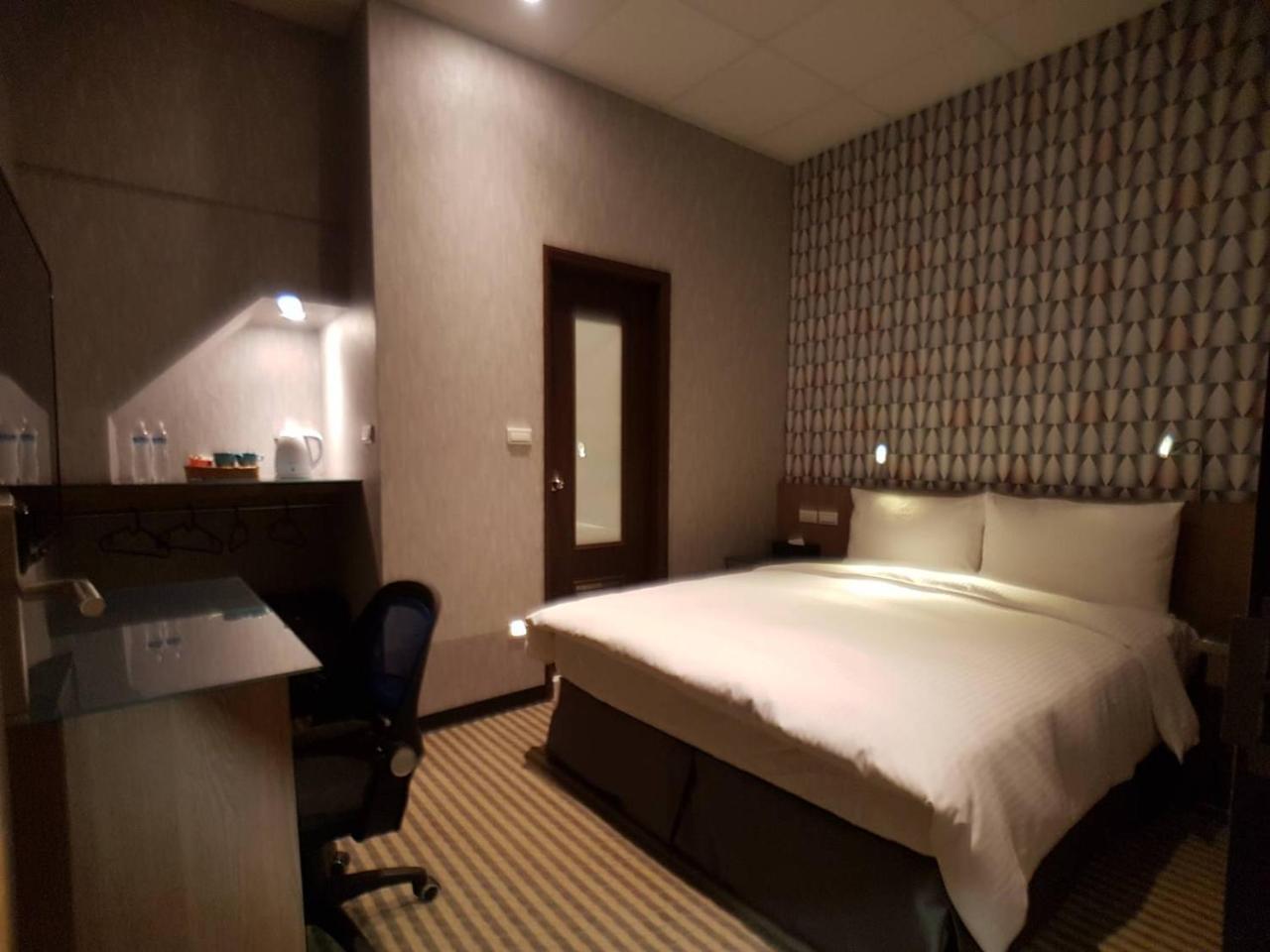 Ht 20-1 Inn Taipeh Exterior foto