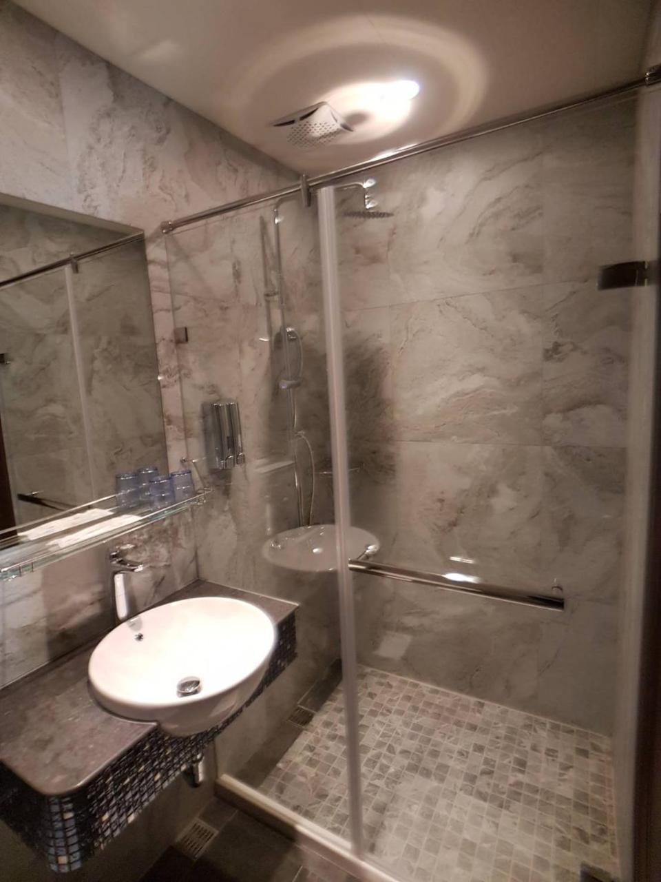 Ht 20-1 Inn Taipeh Exterior foto